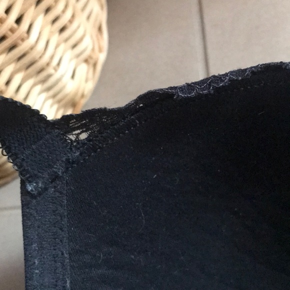 Victoria’s Secret bra 34D - Picture 7 of 7